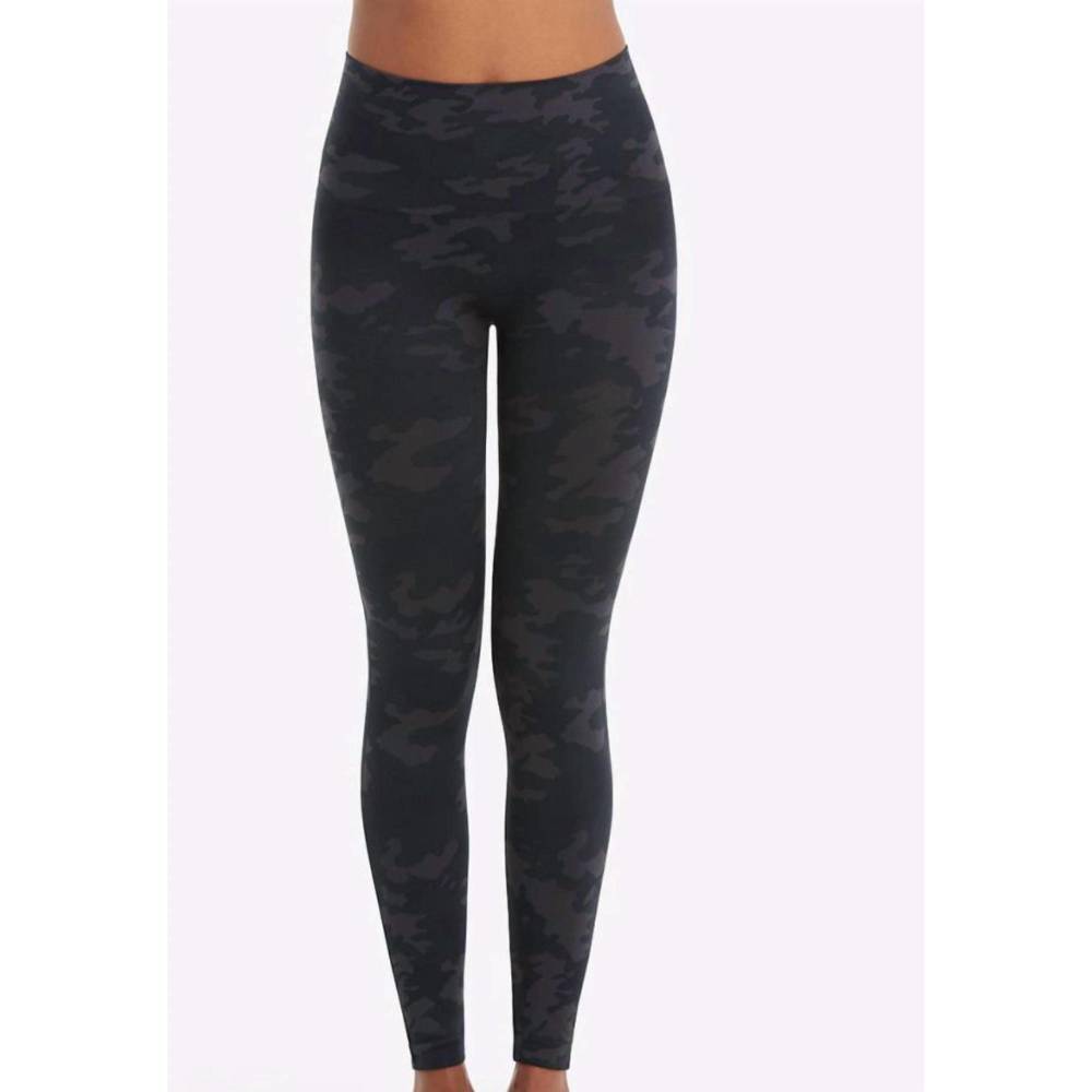 NEW SPANX look at me now seamless leggings in black camo